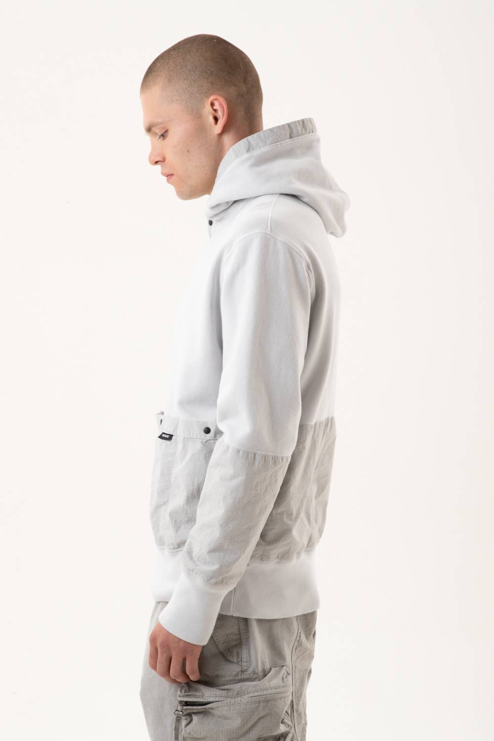 NemeN NMN_E23136F_216 [ICON MULTIPOCKET HOODY] Moda