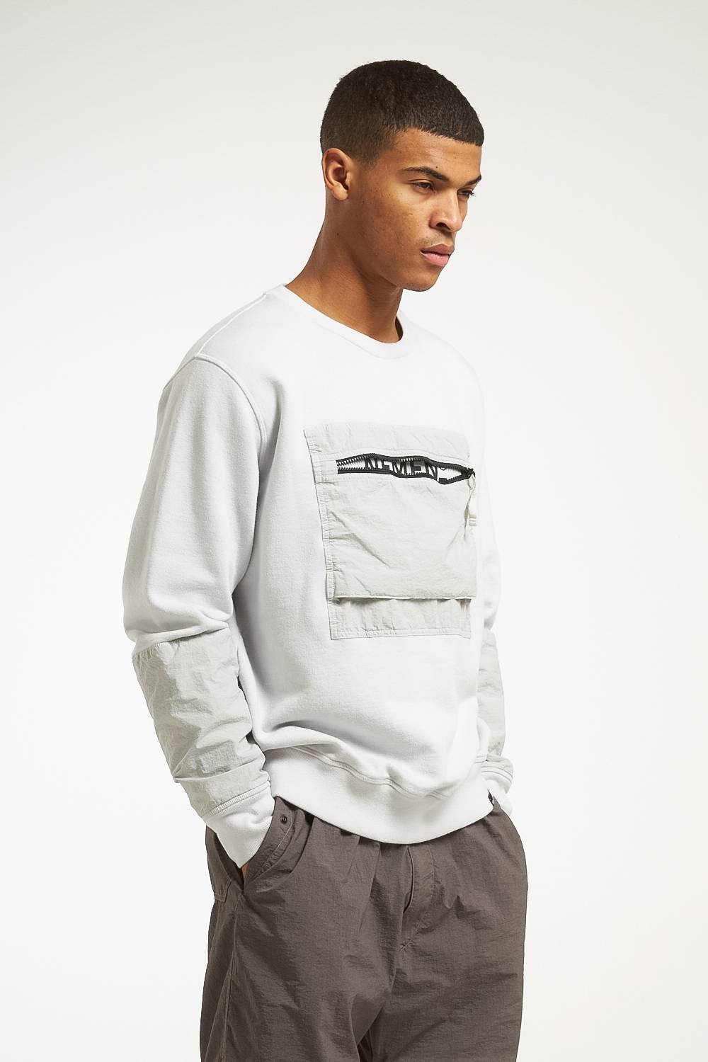 NemeN NMN_E23130F_216 [JYNX – CHEST POCKET ROUNDNECK] 2025