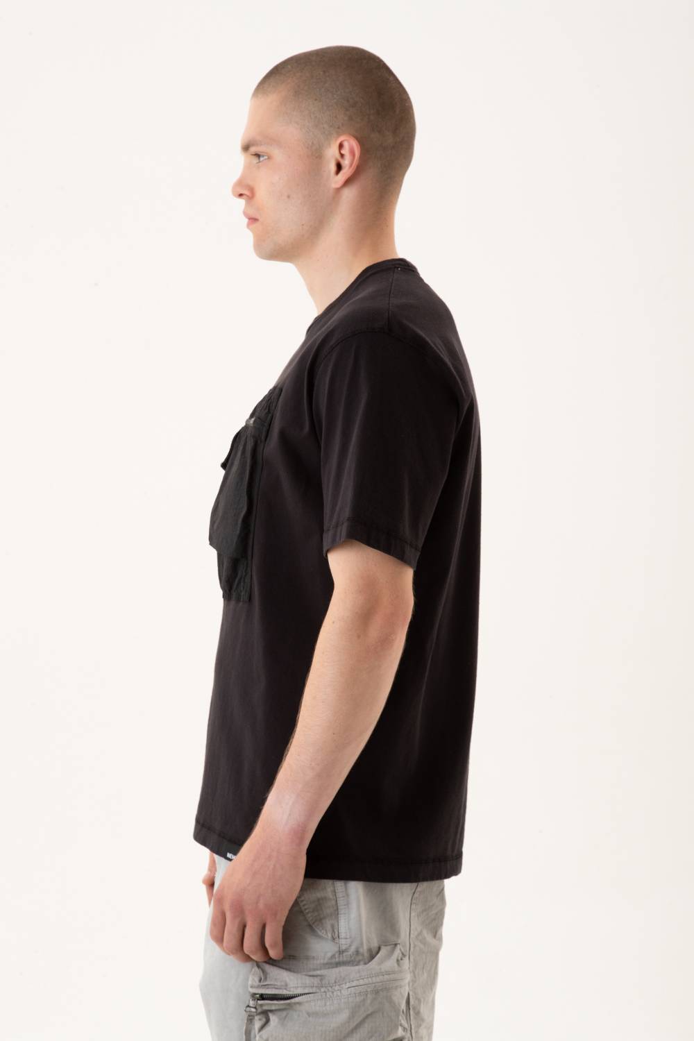 NemeN NMN_E23152T_111 [KEL – CHEST POCKET TSHIRT] Italy