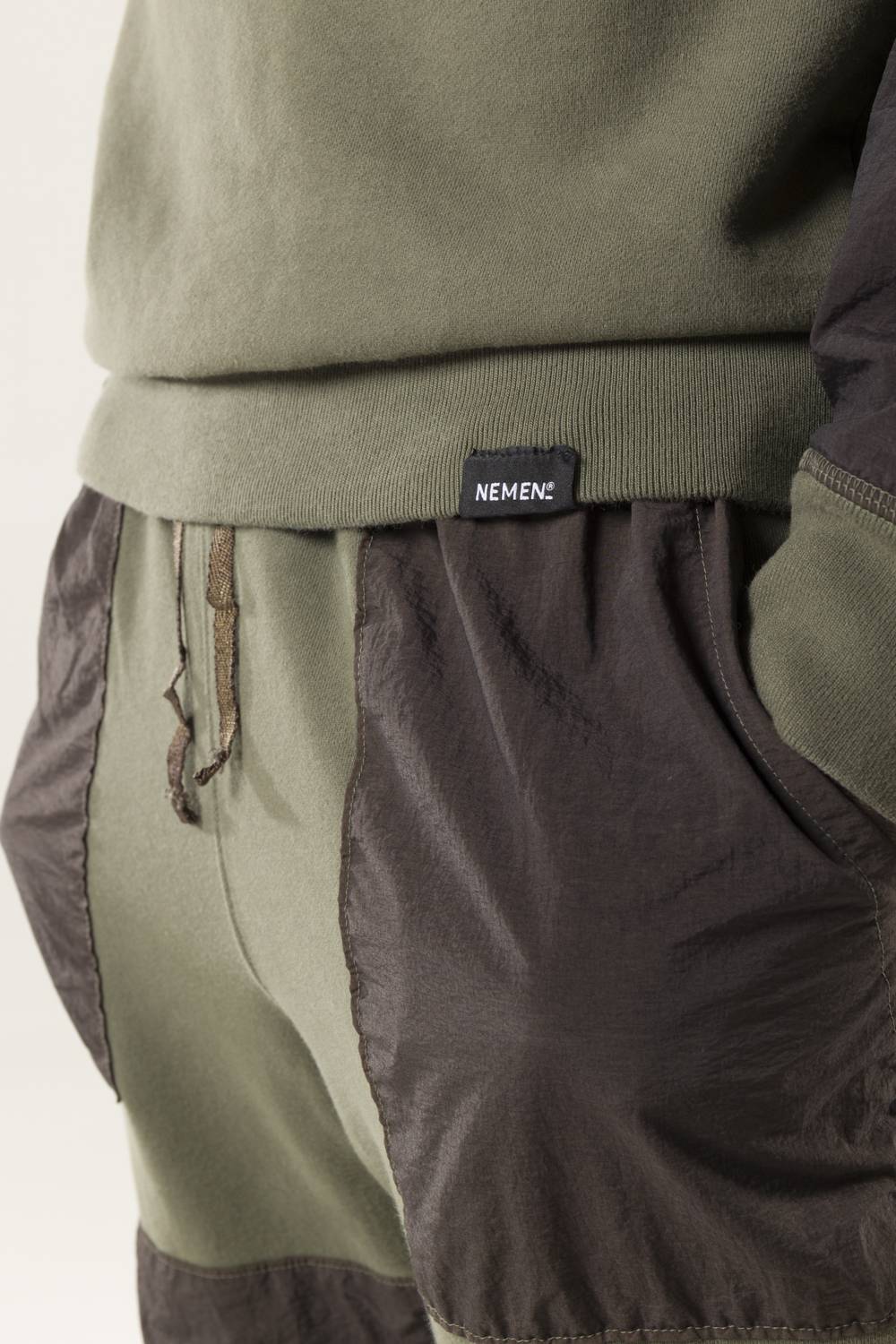 NemeN NMN_E22130F_068 [JYNX CHEST POCKET SWEATSHIRT] Affare Del Giorno