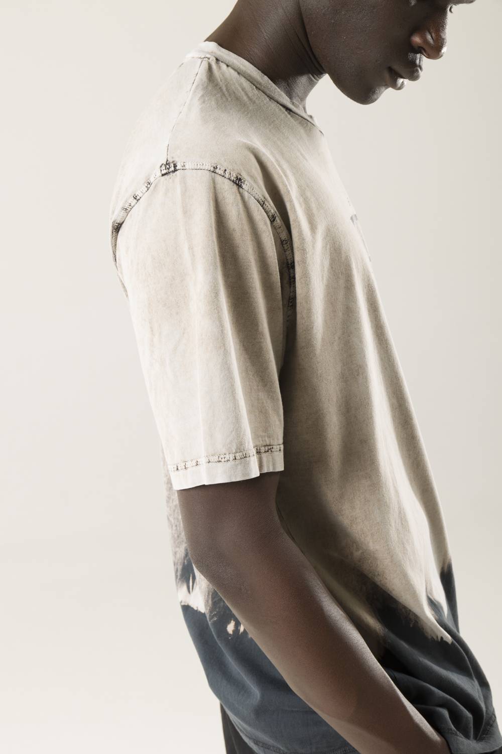 NemeN NMN_22140T_190 [NMN® LOGO DISCHARGED T-SHIRT] Saldi