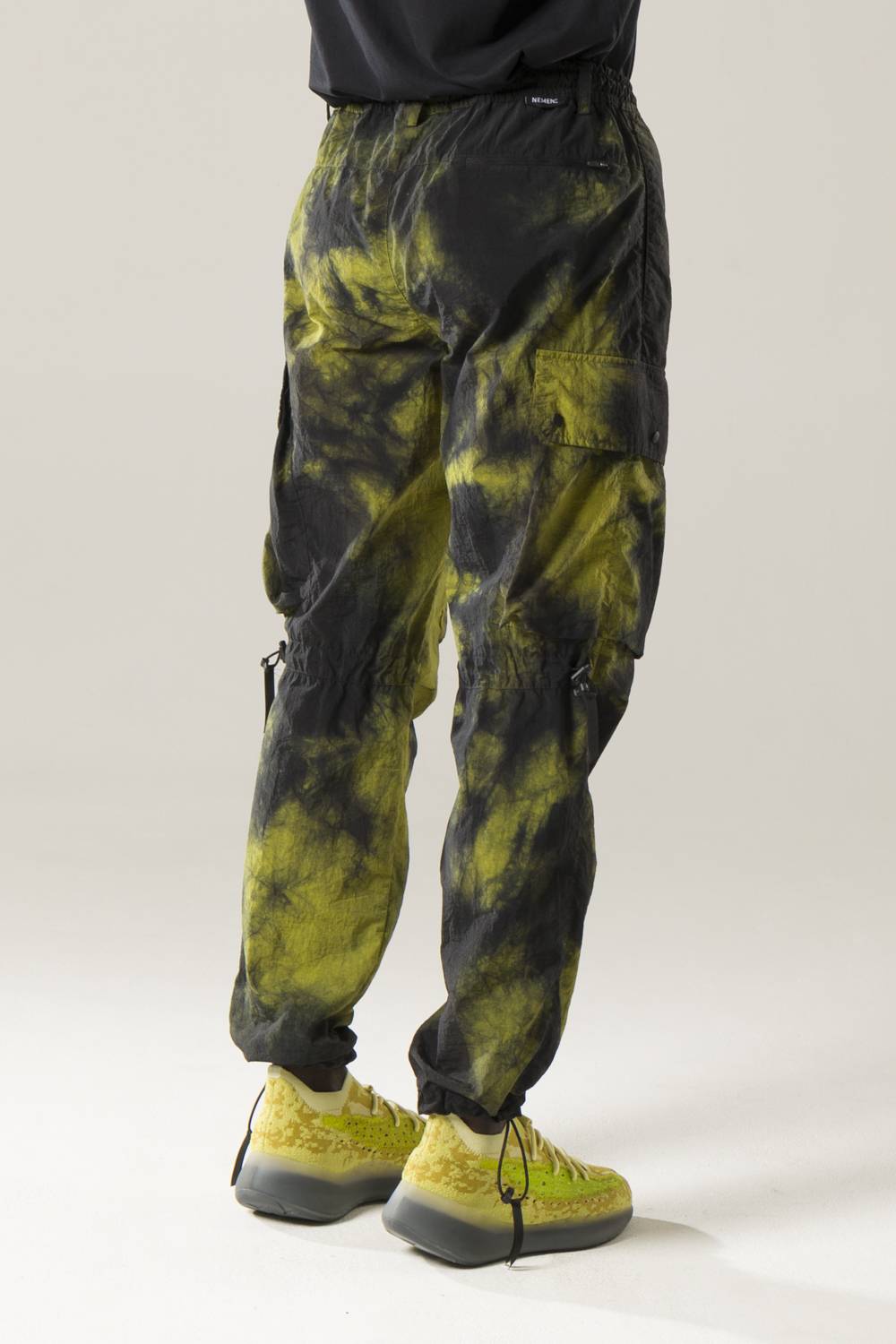 NemeN NMN_E22031P/1_158 [BRUS TIE-DYE CLIMBER CARGO PANTS] Vendita Economica