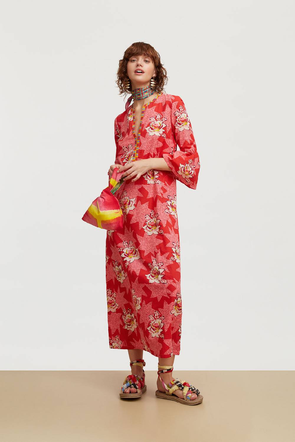 Lisa Corti abito ethesian star flower red Presa