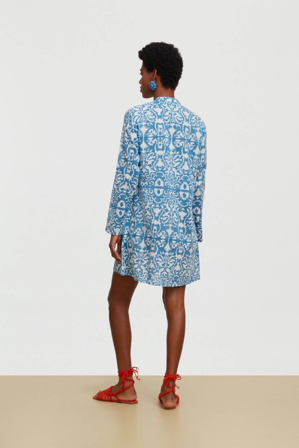 Lisa Corti kurta corta damask design white blue Nuova