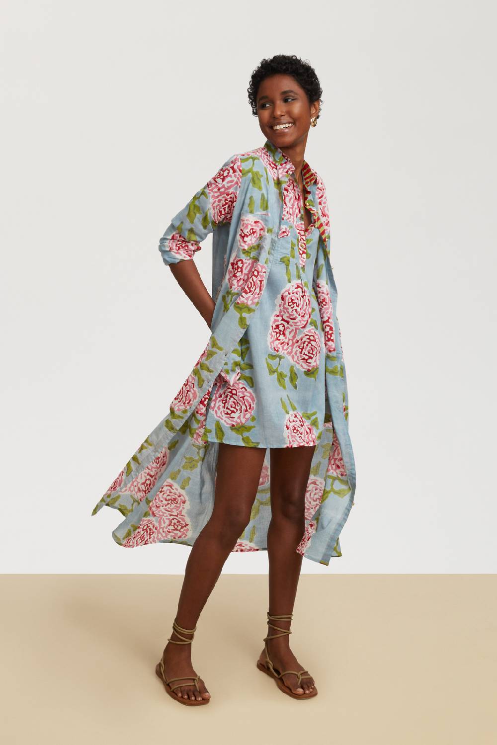 Lisa Corti kurta corta leopard flower sky light blue In Linea
