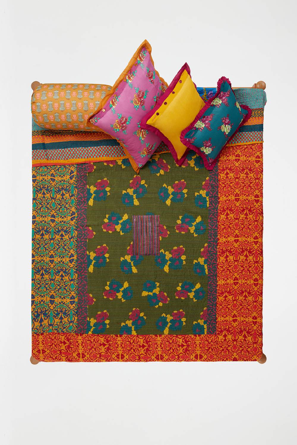 Lisa Corti copriletto reversibile gudri 250x270cm kauai peony olive green Solo un giorno rimasto