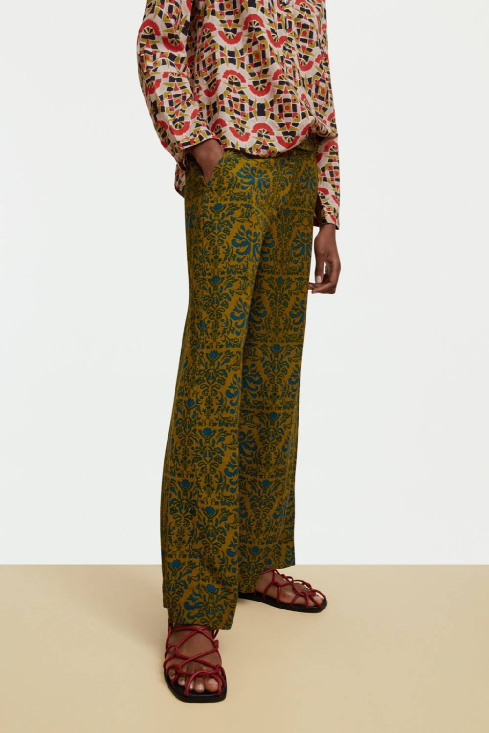 Lisa Corti pantalone myanmar tangeri damask olive green