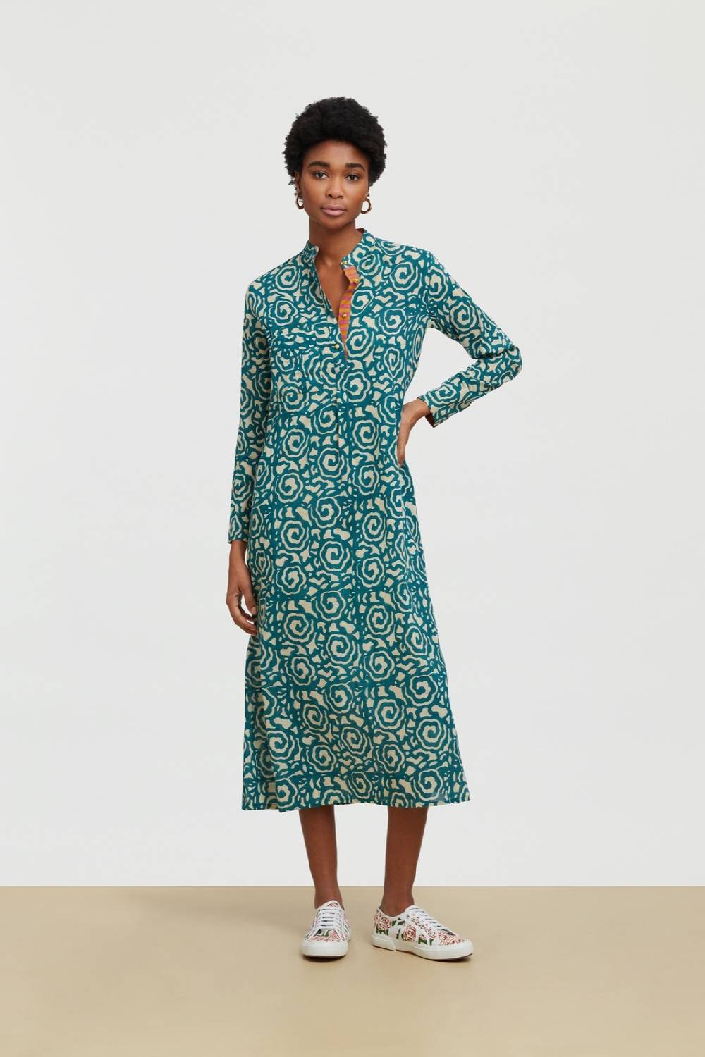 Lisa Corti kurta lunga spiral peacock natural Duty-free