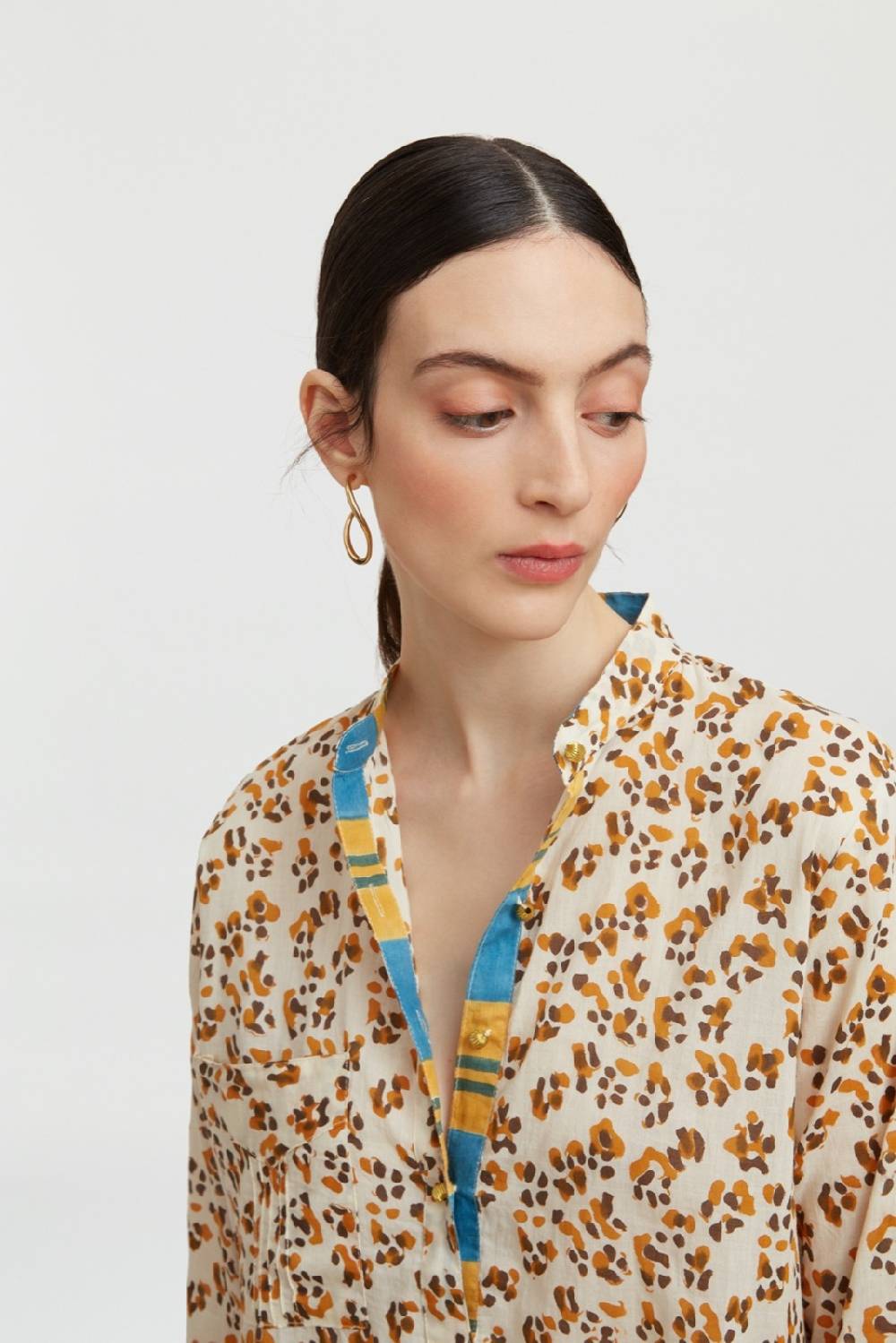 Lisa Corti kurta corta leopard touch butter 50% di sconto per tempo limitato