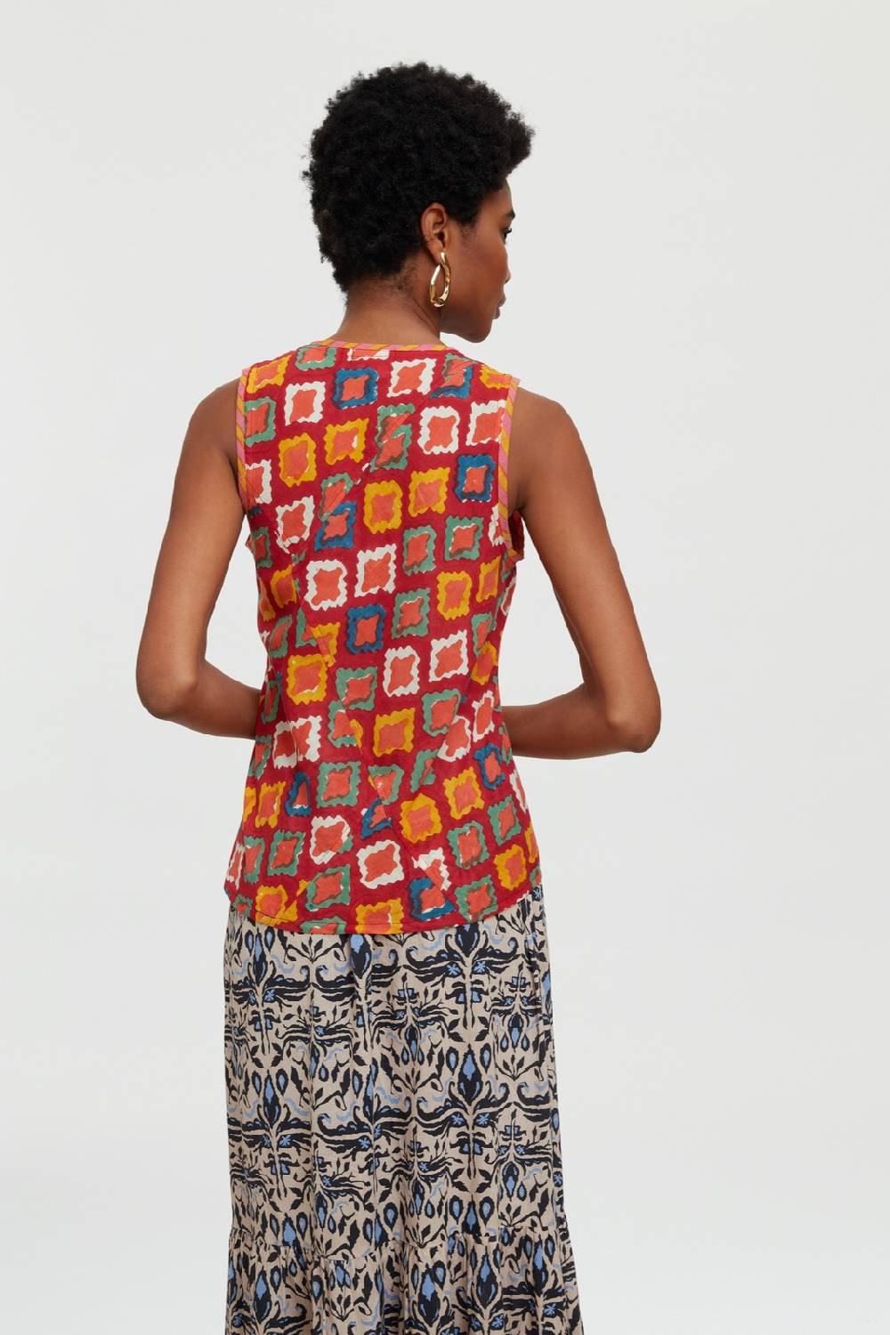 Lisa Corti top banyan hima rany Italy