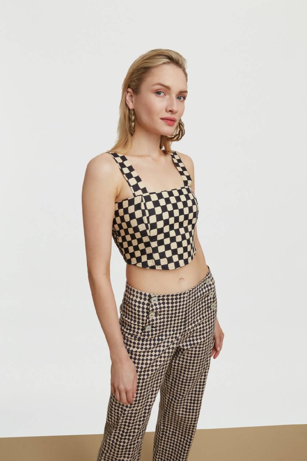 Lisa Corti titli top checks black Flash Sale