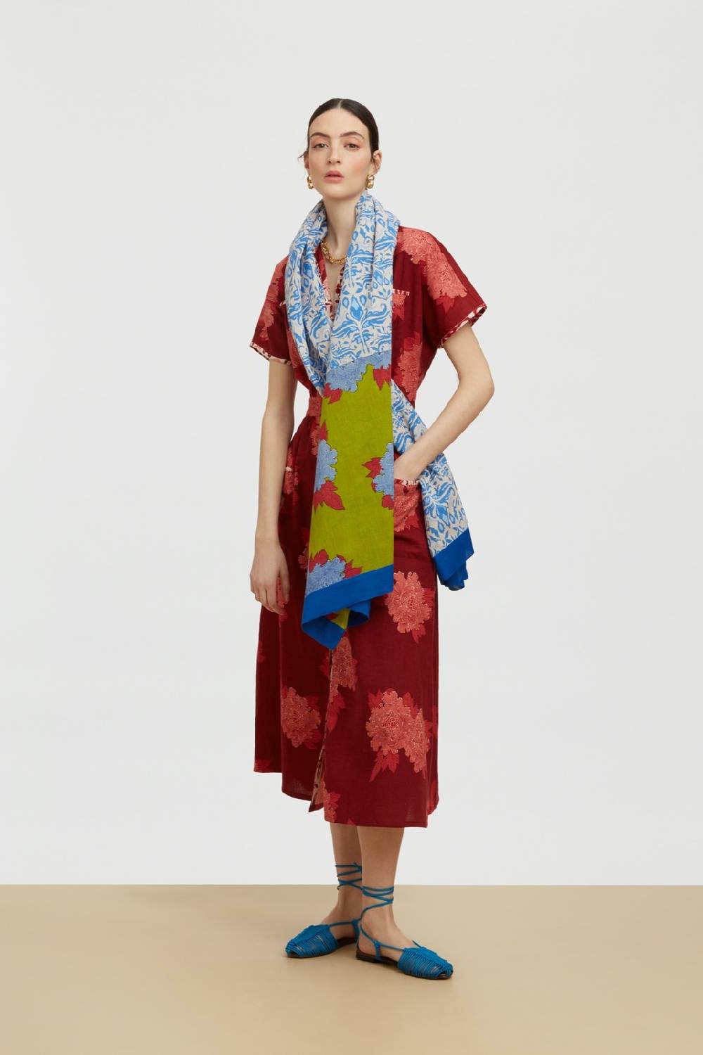 Lisa Corti pareo abhanery damasque blue Sostegno trimestrale