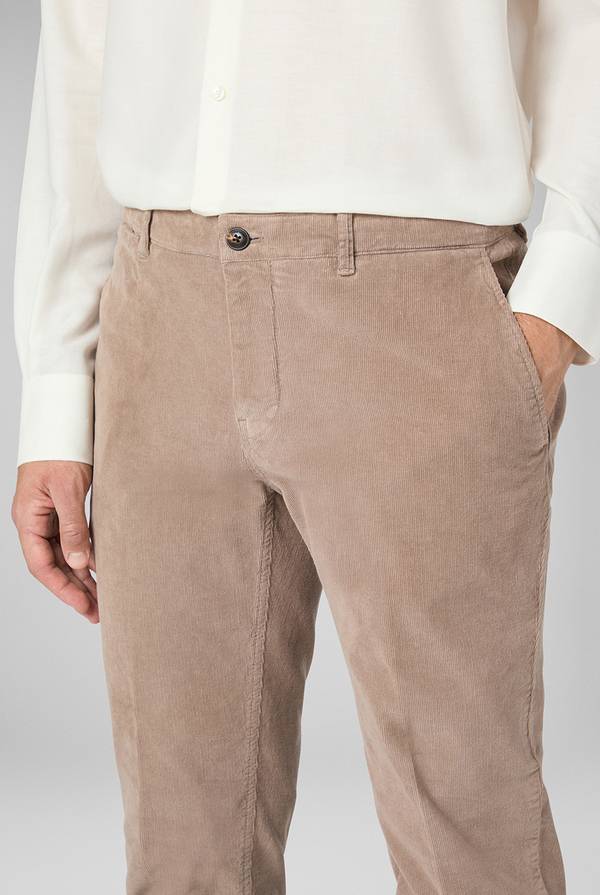 Pal Zileri Pantaloni chino tinti in capo in cotone corduroy Sottocosto