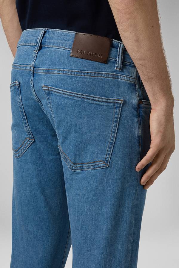 Pal Zileri Denim 5 tasche effetto delavè Italia