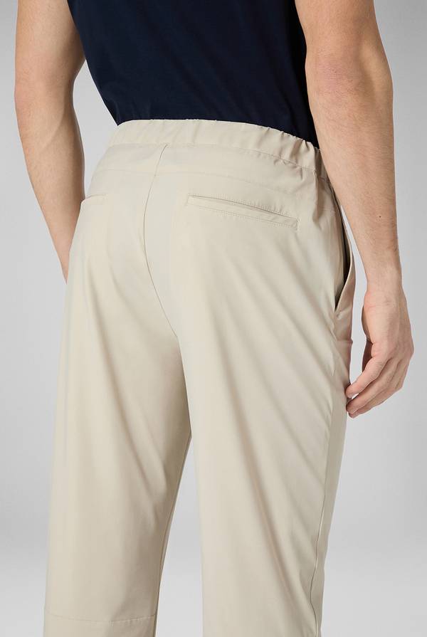 Pal Zileri Pantalone in tessuto tecnico Soddisfazione Garantita