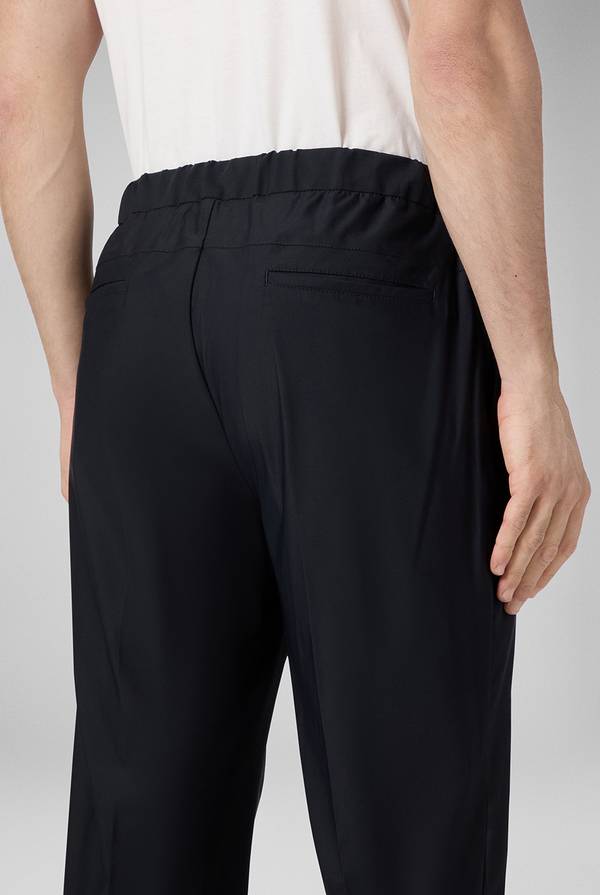 Pal Zileri Pantaloni leggeri in tessuto tecnico Online