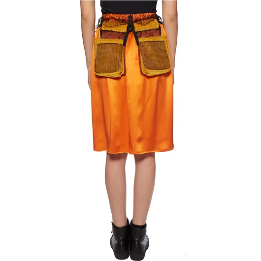 QUETSCHE_ GONNA IN SETA CON TASCHE APPLICATE Offerta