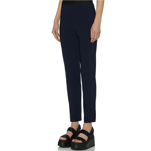 AVENUE MONTAIGNE PANTALONE IN TECNICO LEGGERO Fino Al -60%