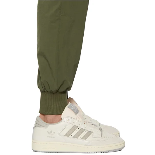THOM KROM PANTALONE JOG. IN NYLON Italia