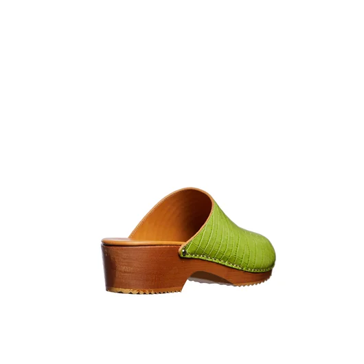 FIGURE DECORATIVE ZOCCOLI IN PELLE E LEGNO Novità