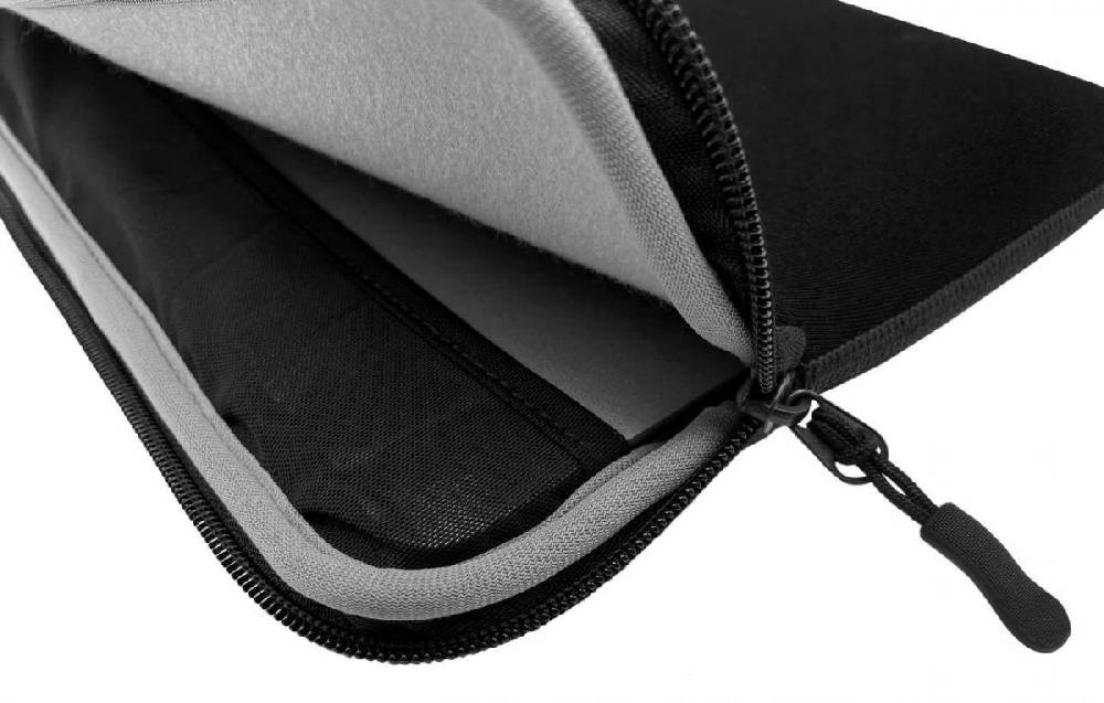 Puro Custodia Scudo Sleeve per PC da 13″ a 16″ Qualità Garantita