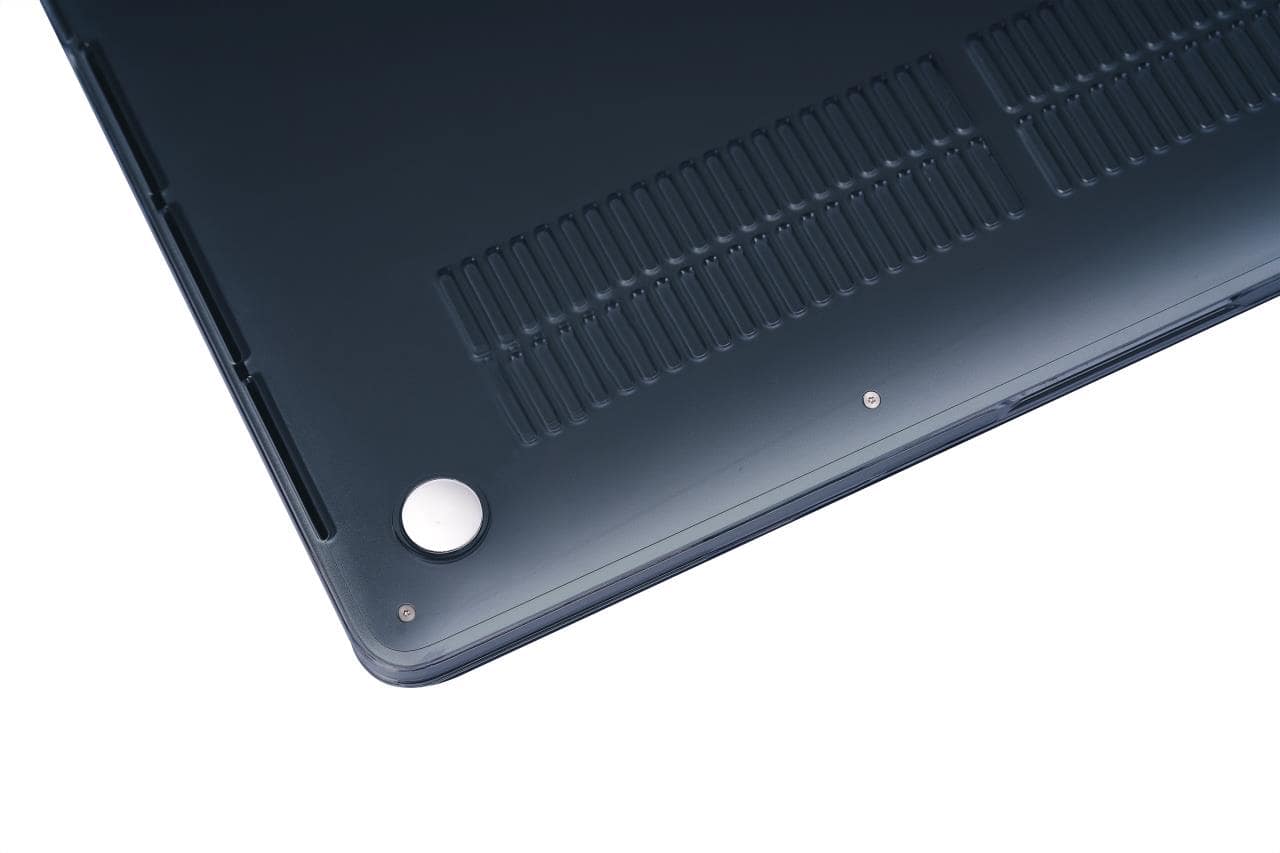 Puro Cover Clip-On per MacBook Pro 13″ 2020 e 2022 Promozione Limitata