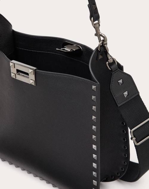 Red Valentino BORSA HOBO VALENTINO GARAVANI ROCKSTUD IN VITELLO GRANATO Italia