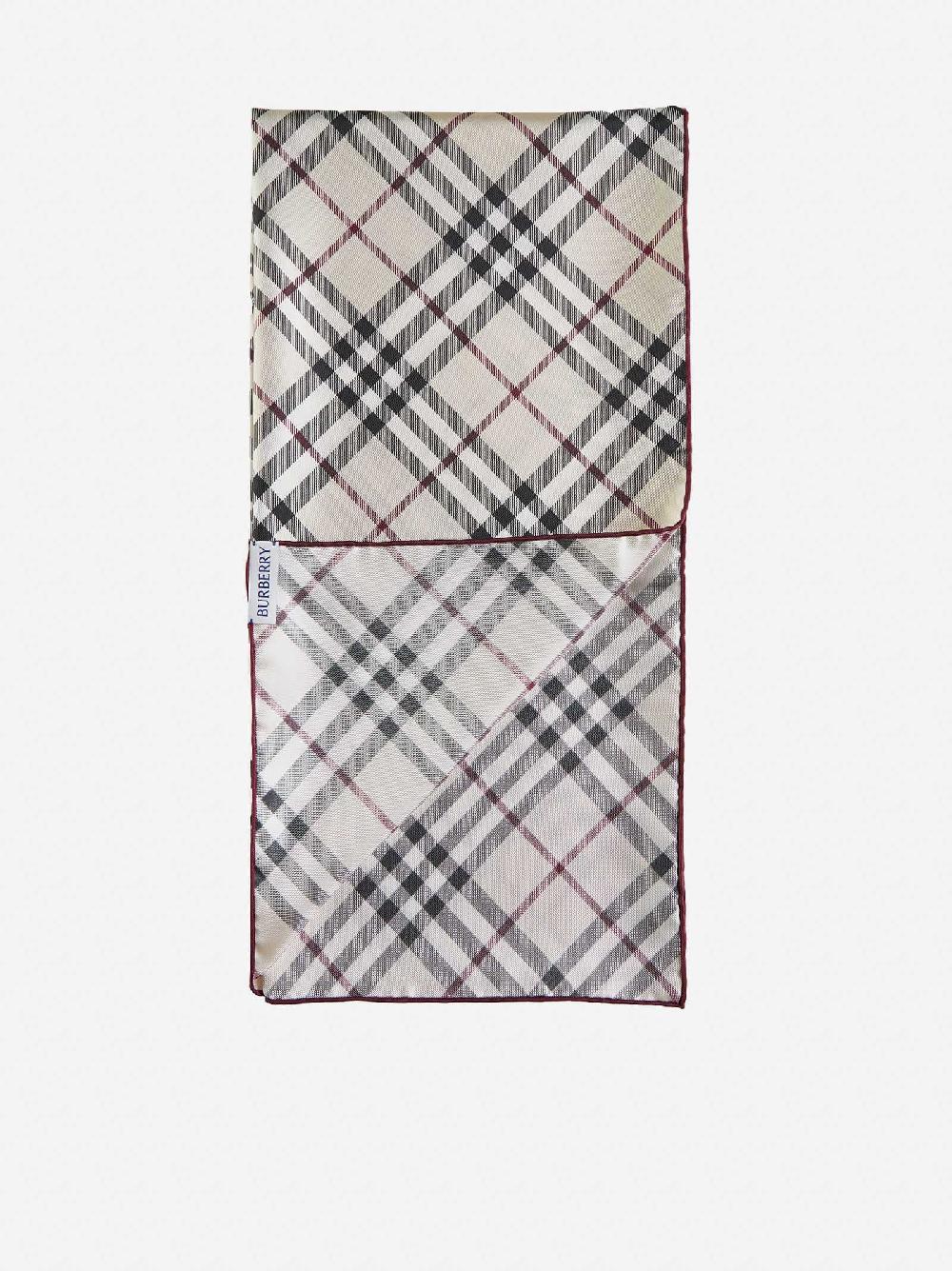 BURBERRY Foulard in twill di seta Check beige Italia