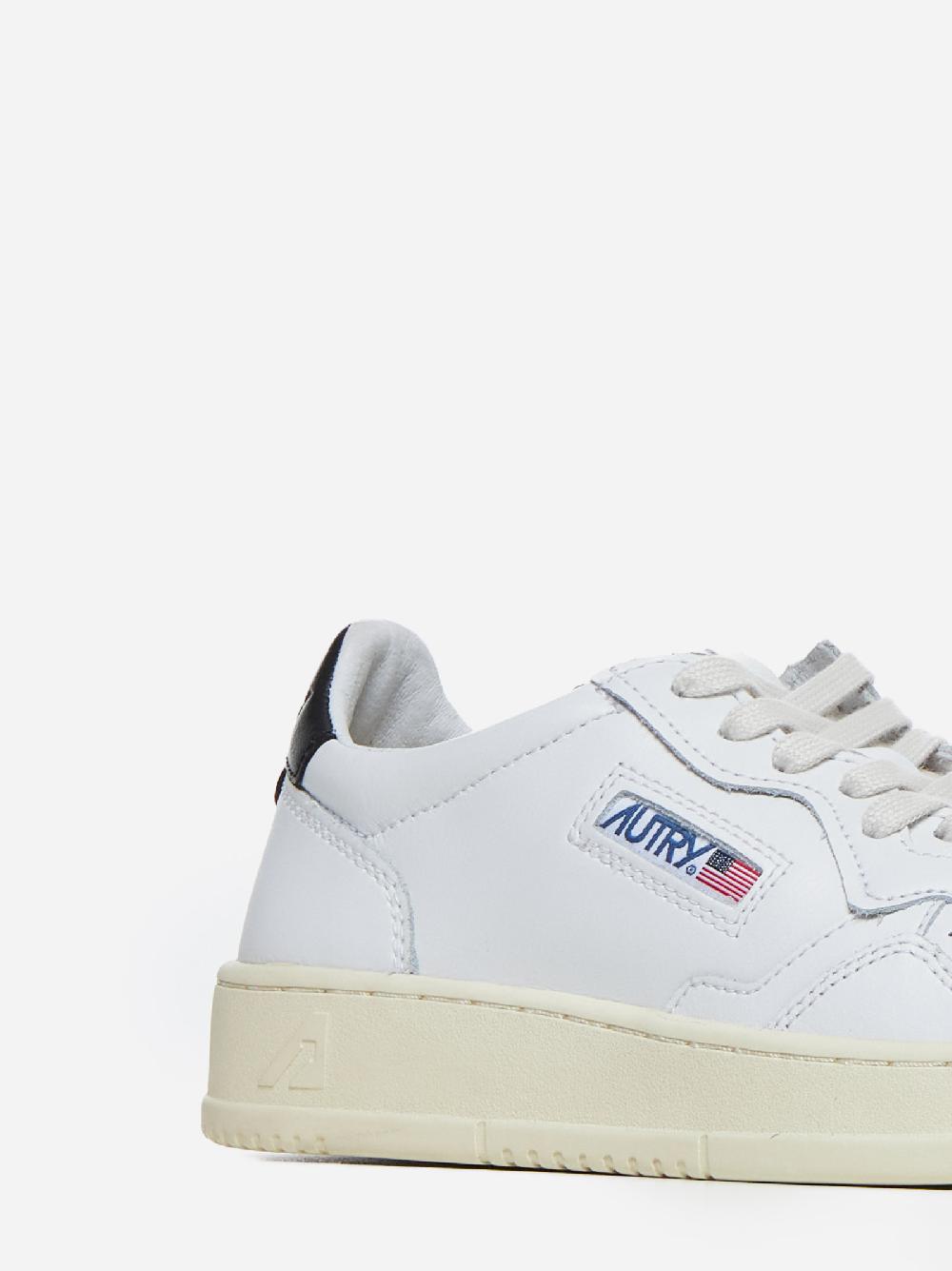 AUTRY Sneakers Medalist in pelle Vendita