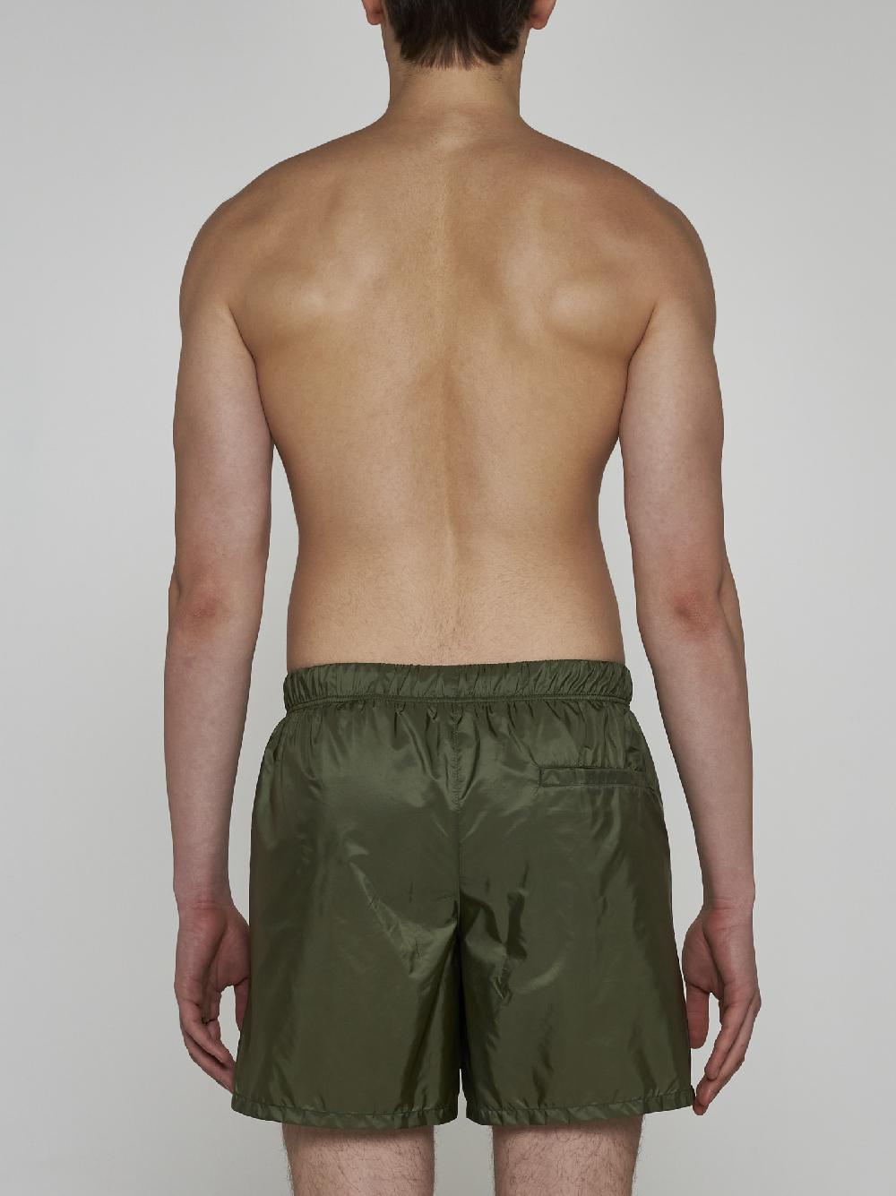 PRADA Shorts in Re-Nylon con placca-logo In Saldo