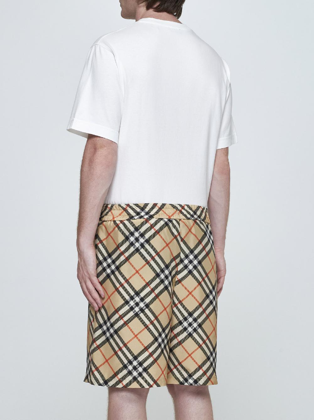 BURBERRY Shorts in seta a stampa check Italia