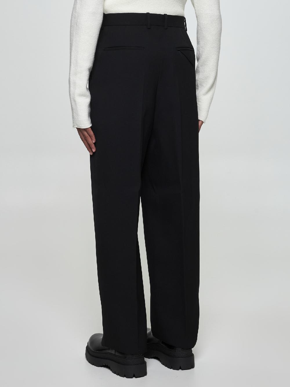 BOTTEGA VENETA Pantaloni in twill di lana Novità