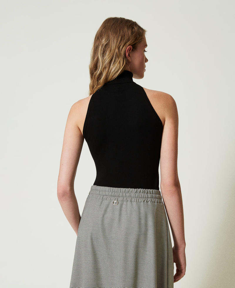 Scee by twin set Top halter fitted in maglia Promozione