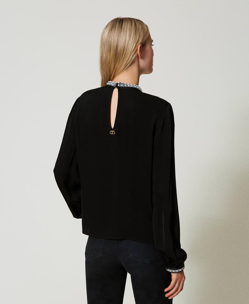 Scee by twin set Blusa in crêpe con ricami Fino Al -60%