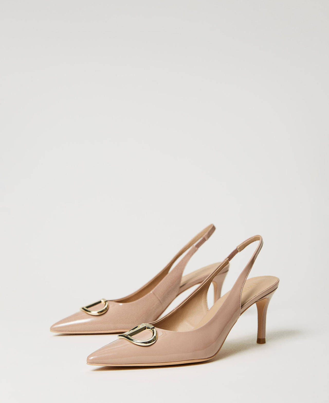 Scee by twin set Décolleté sling back in vernice Offerta