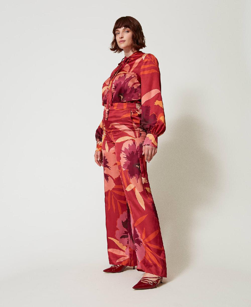Scee by twin set Pantaloni wide leg in raso a fiori Limitato a 3 giorni