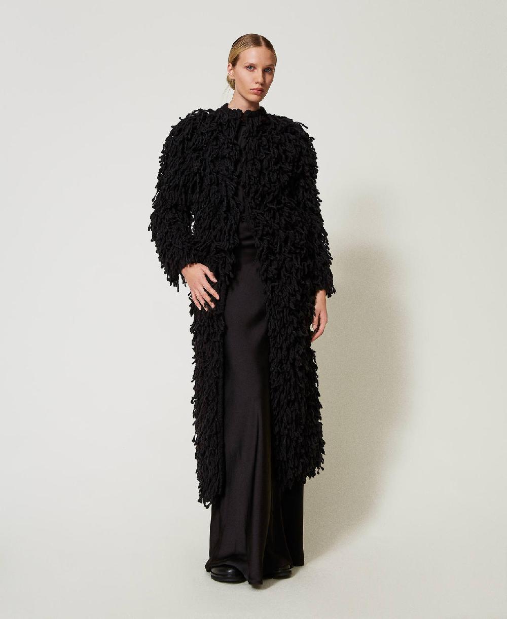 Scee by twin set Cappotto 'Elizabeth' in maglia bouclé 2025