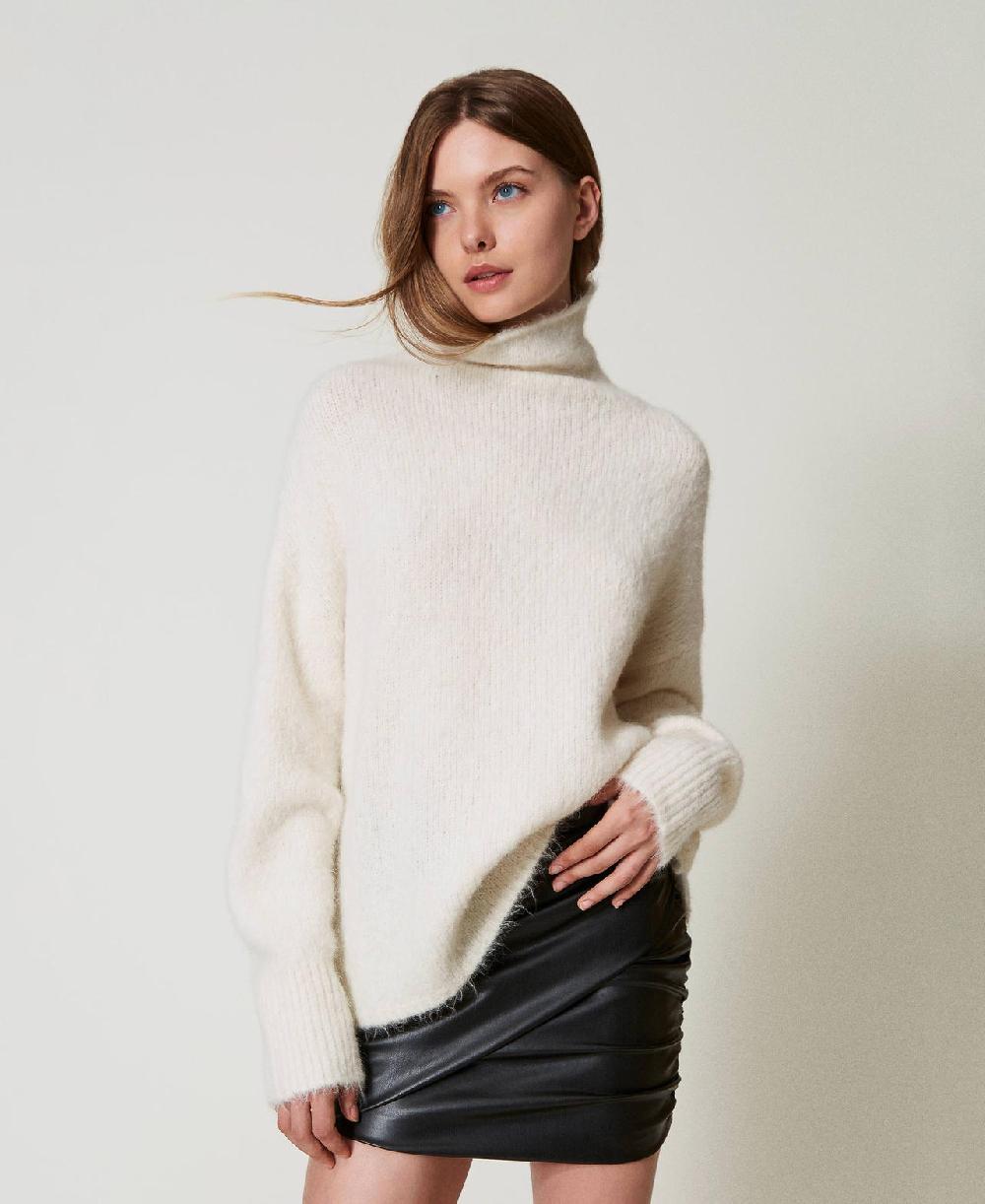 Scee by twin set Maglia MYFO in misto alpaca Offerta speciale