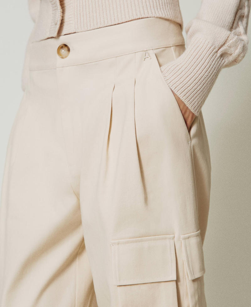 Scee by twin set Pantaloni cargo con tasche asimmetriche Comprare a buon mercato