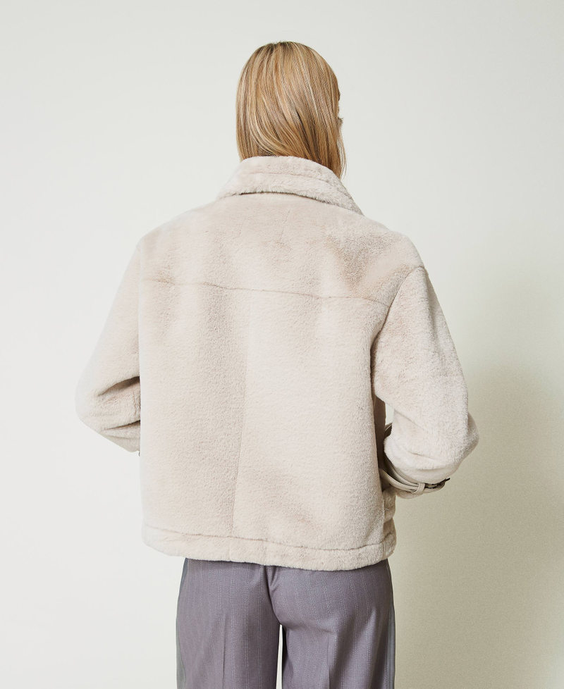 Scee by twin set Giacca in faux fur con cinturini Officina