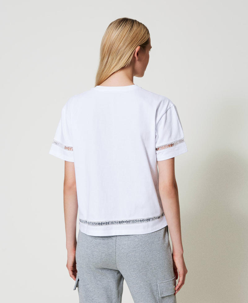 Scee by twin set T-shirt regular con logo ricamato Sconto
