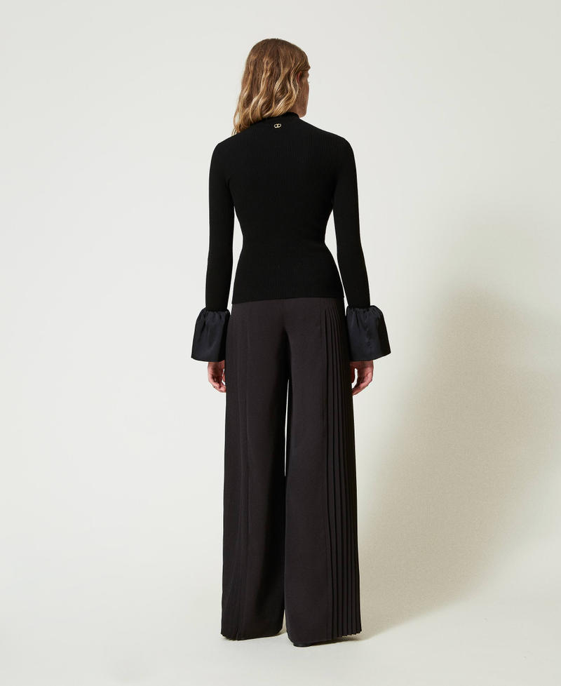 Scee by twin set Pantaloni a palazzo in georgette plissé Offerta San Valentino