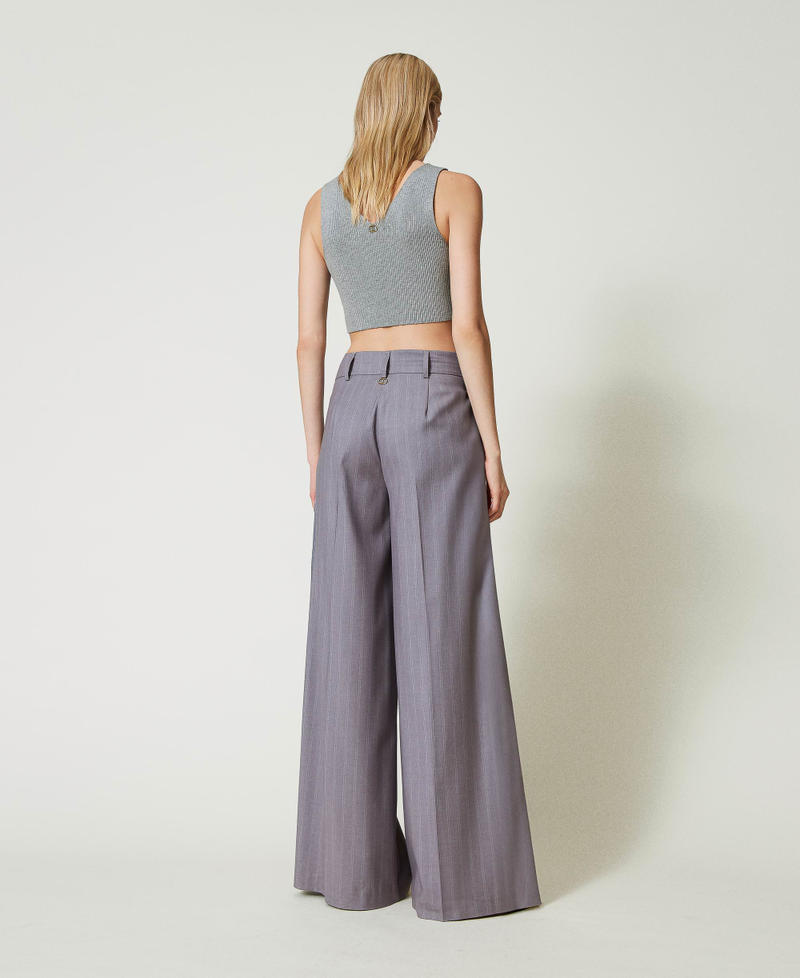 Scee by twin set Pantaloni wide leg gessati con risvolto Smaltimento dello stoccaggio