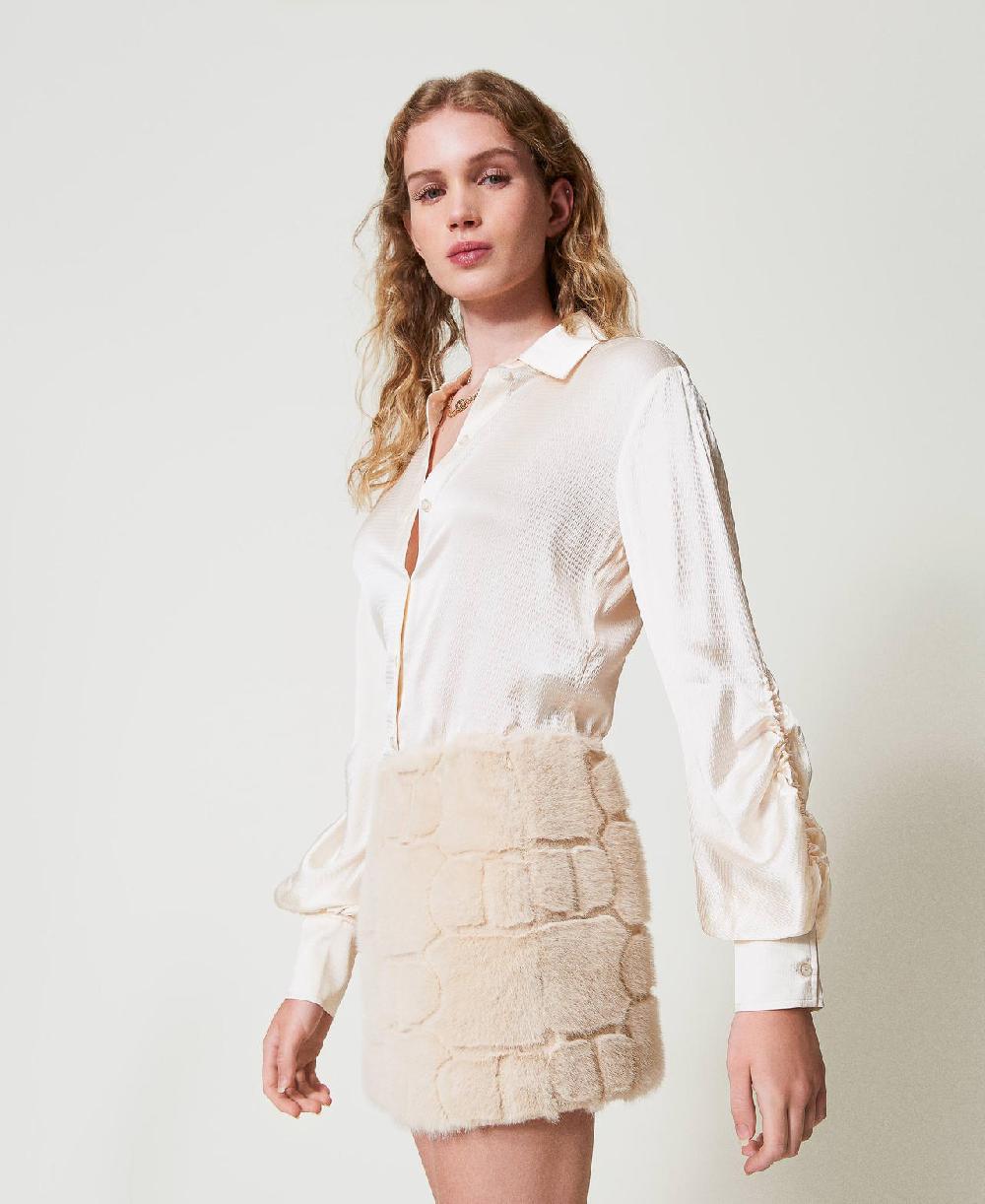 Scee by twin set Minigonna in faux fur con Oval T Italia