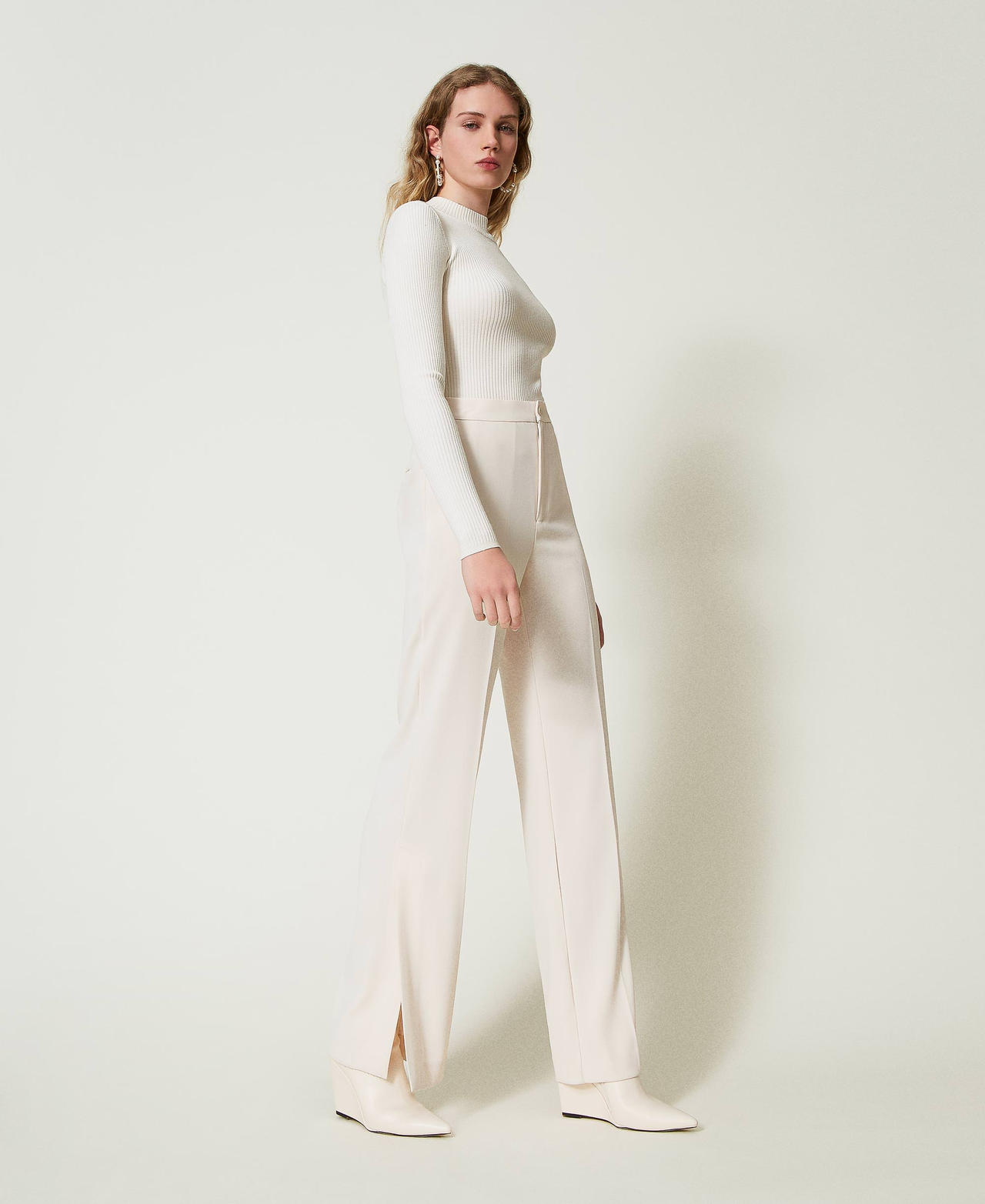 Scee by twin set Pantaloni straight leg con spacchi In vendita