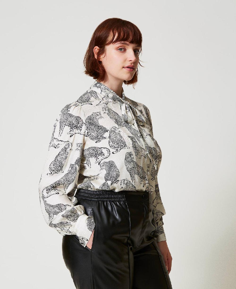Scee by twin set Camicia jacquard con stampa giaguaro Economico
