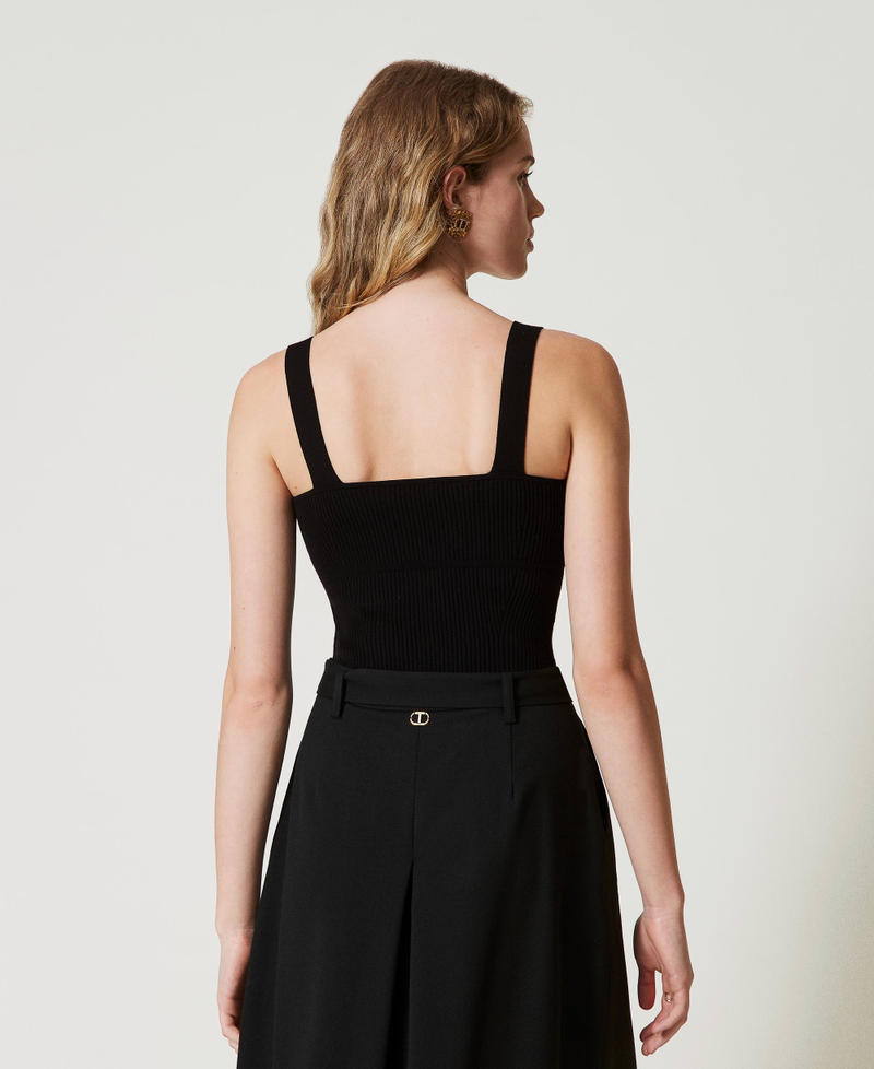 Scee by twin set Top fitted in maglia con logo Oval T Hotsell