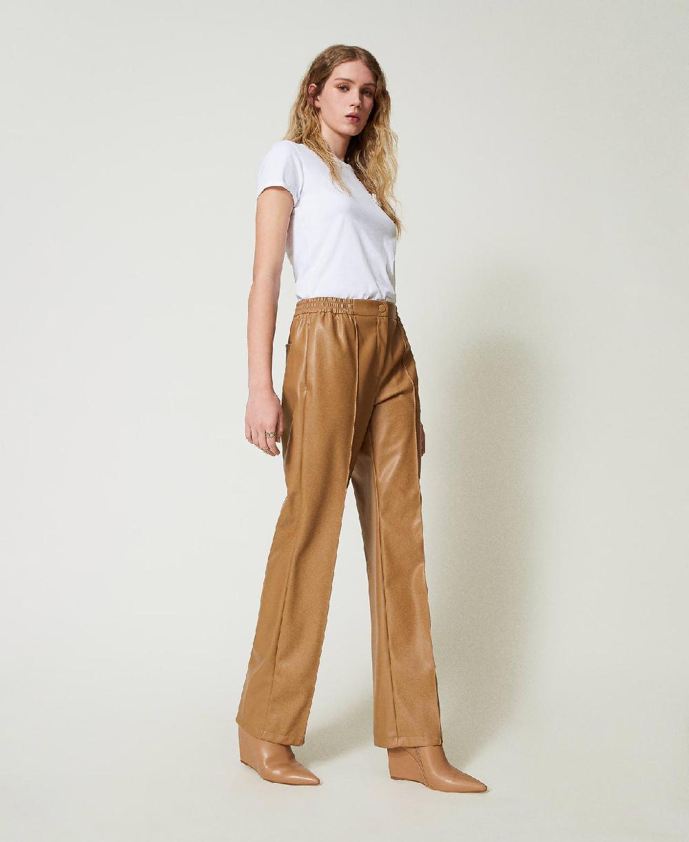 Scee by twin set T-shirt fitted con spilla crochet Shopping online