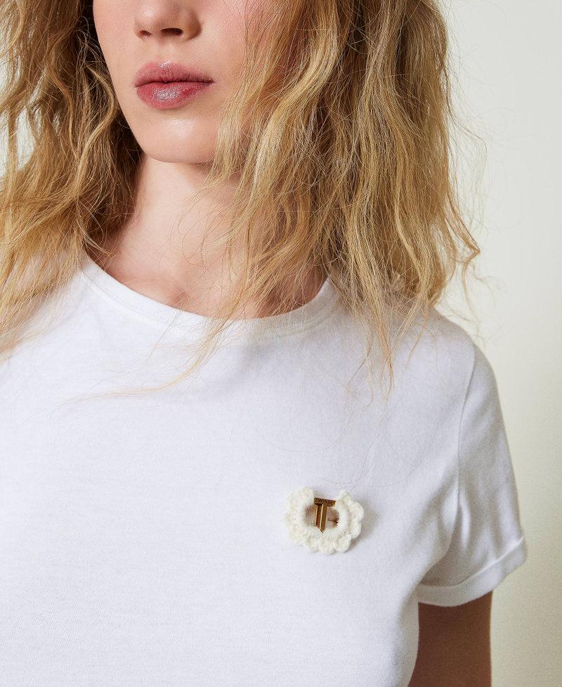 Scee by twin set T-shirt fitted con spilla crochet Shopping online