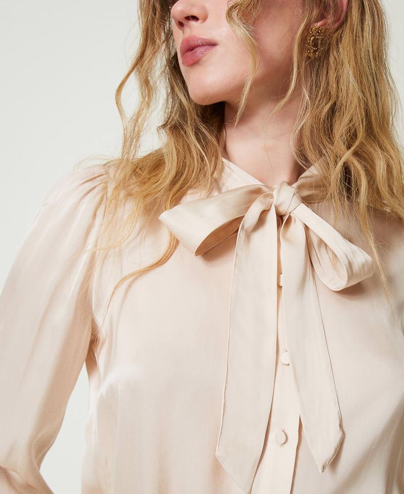 Scee by twin set Camicia in raso con fiocco Offerta migliore